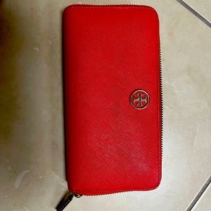 Authentic Tory Burch wallet